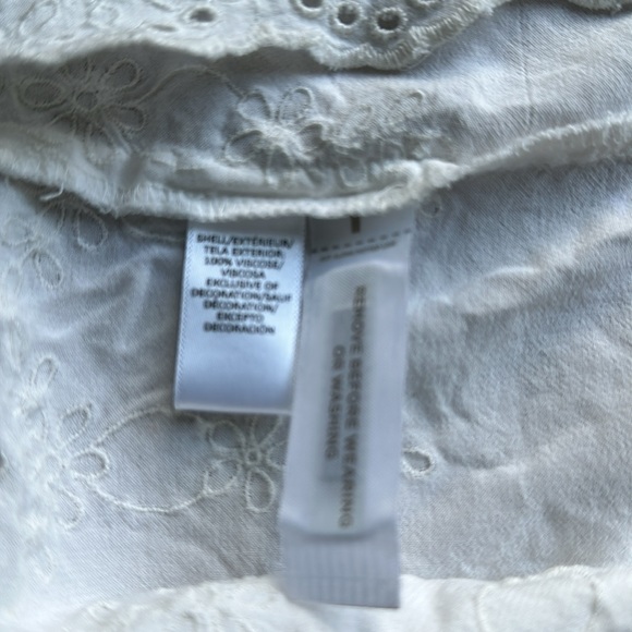 🪻🪻Ann Taylor Loft Boho Chic Short Sleeved Top🪻🪻 - Picture 9 of 10